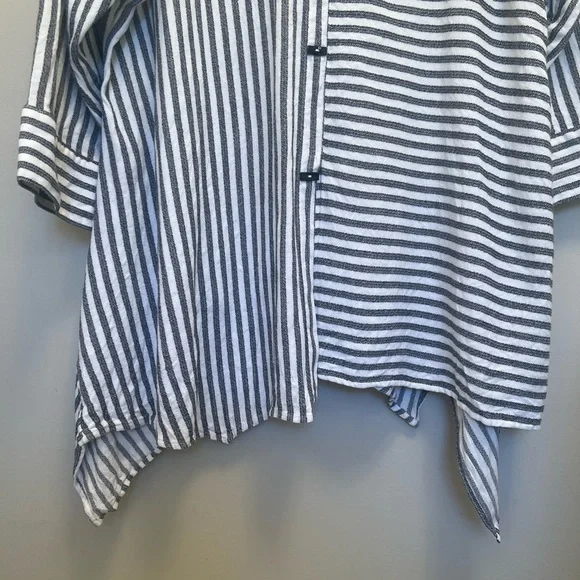**SOLD** Soft Surroundings Standout Striped Shirt Size 3X - Picture 4 of 10